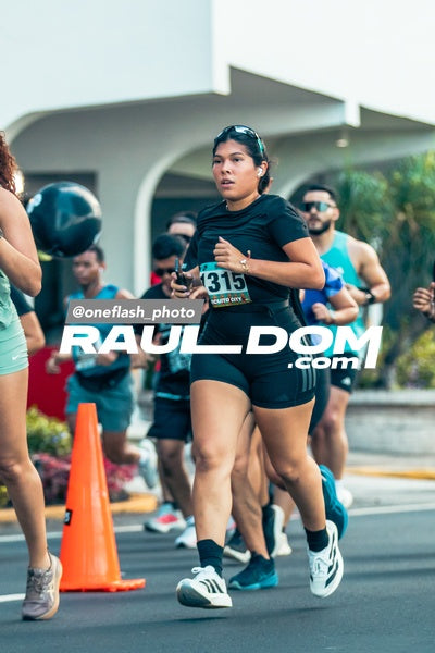 CircuitoCity5K-oneflashphoto-218.jpg