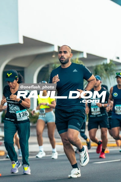 CircuitoCity5K-oneflashphoto-220.jpg