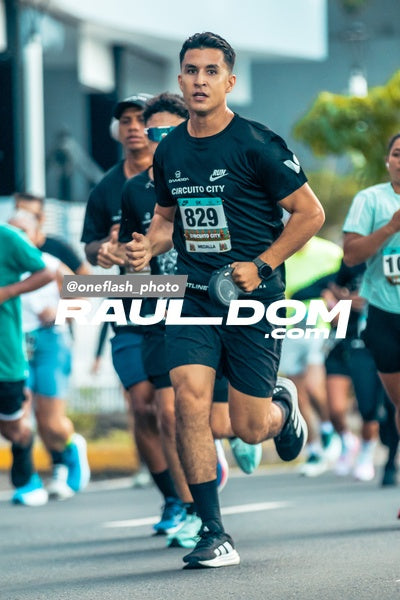 CircuitoCity5K-oneflashphoto-225.jpg