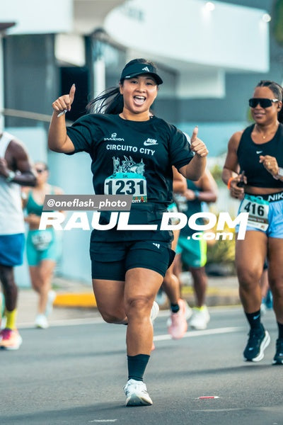 CircuitoCity5K-oneflashphoto-239.jpg