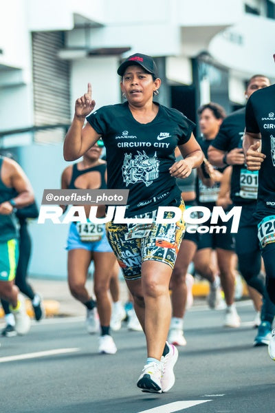 CircuitoCity5K-oneflashphoto-244.jpg