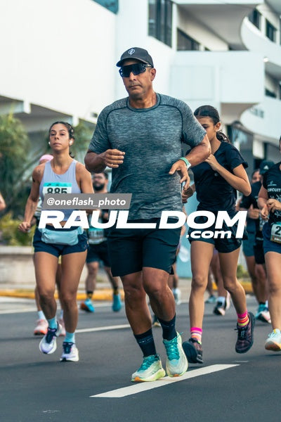 CircuitoCity5K-oneflashphoto-273.jpg