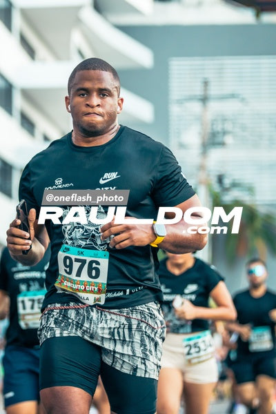 CircuitoCity5K-oneflashphoto-297.jpg