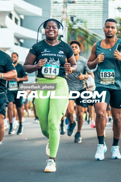 CircuitoCity5K-oneflashphoto-340.jpg