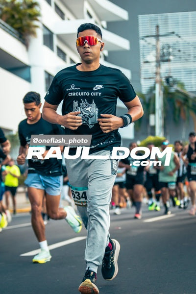CircuitoCity5K-oneflashphoto-372.jpg