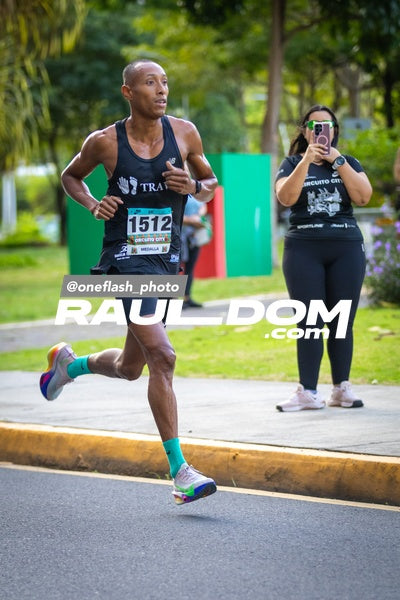 CircuitoCity5K-oneflashphoto-430.jpg