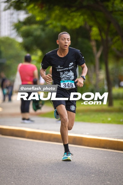 CircuitoCity5K-oneflashphoto-435.jpg