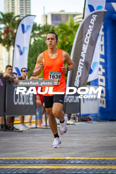 CircuitoCity5K-oneflashphoto-495.jpg