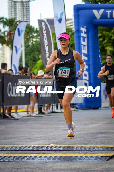 CircuitoCity5K-oneflashphoto-571.jpg