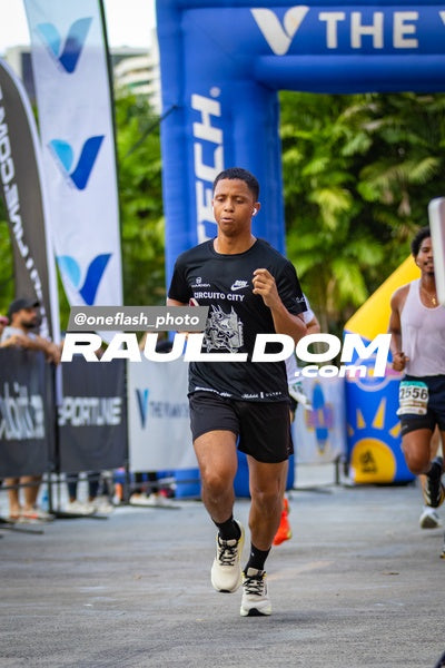CircuitoCity5K-oneflashphoto-577.jpg