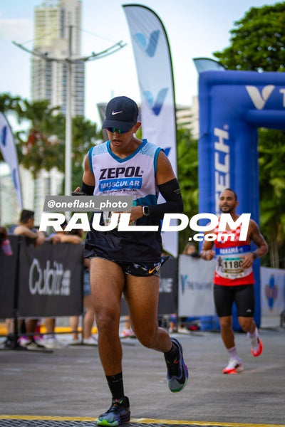 CircuitoCity5K-oneflashphoto-591.jpg