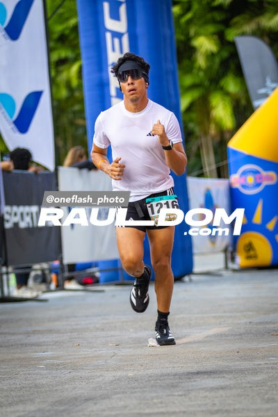 CircuitoCity5K-oneflashphoto-609.jpg