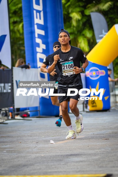 CircuitoCity5K-oneflashphoto-610.jpg