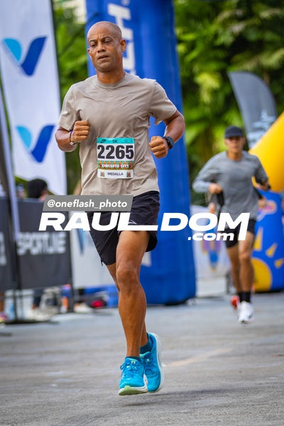 CircuitoCity5K-oneflashphoto-613.jpg