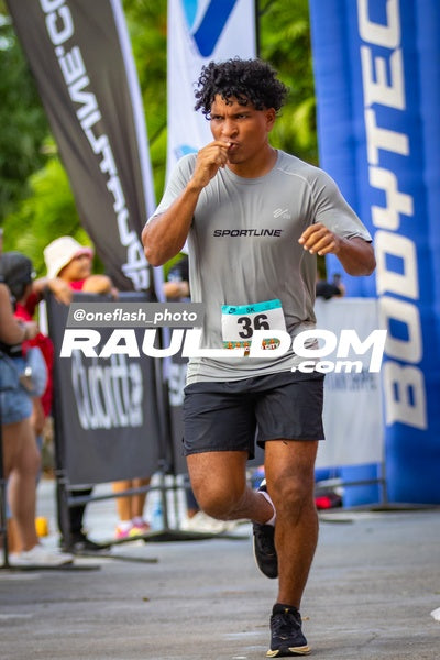 CircuitoCity5K-oneflashphoto-642.jpg
