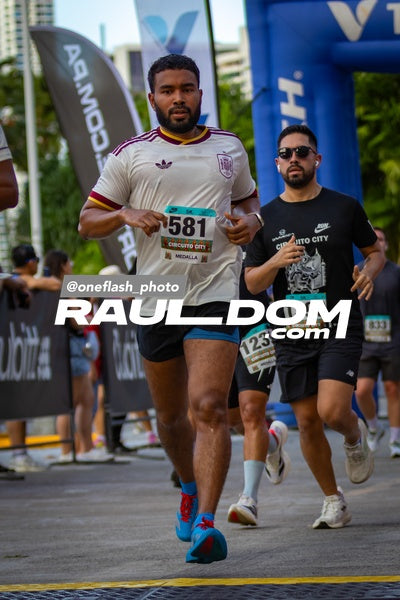 CircuitoCity5K-oneflashphoto-654.jpg