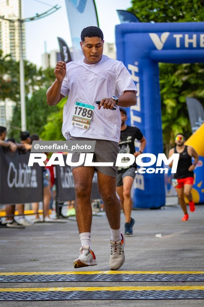 CircuitoCity5K-oneflashphoto-673.jpg