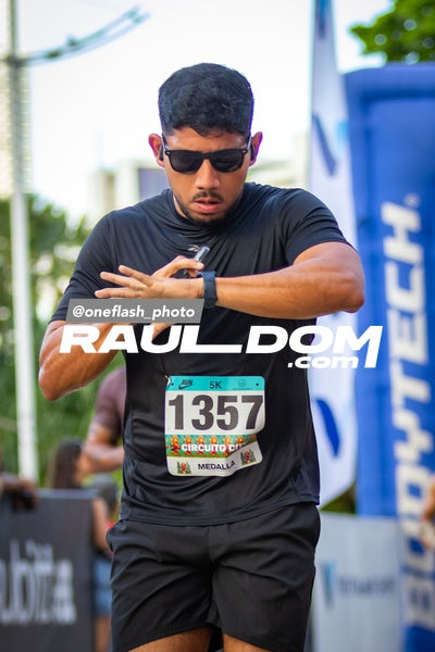 CircuitoCity5K-oneflashphoto-685.jpg