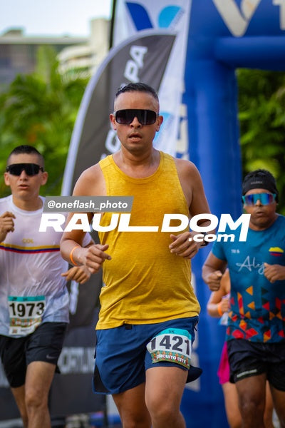 CircuitoCity5K-oneflashphoto-688.jpg