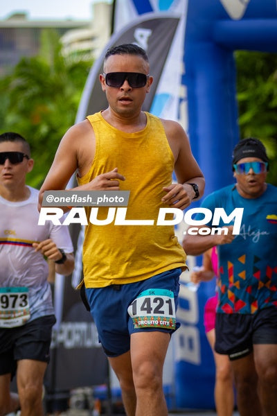 CircuitoCity5K-oneflashphoto-689.jpg