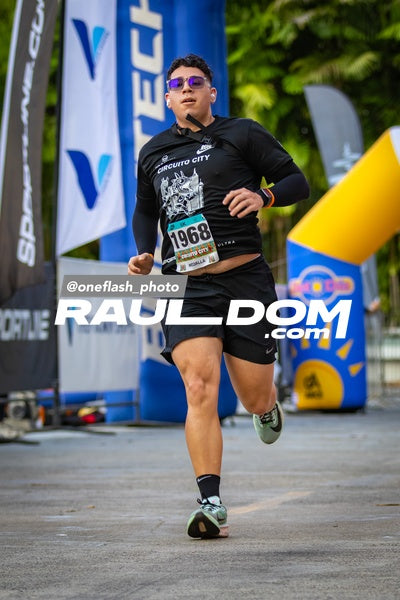 CircuitoCity5K-oneflashphoto-691.jpg