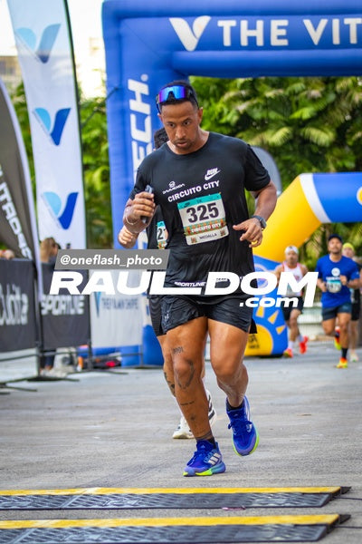 CircuitoCity5K-oneflashphoto-709.jpg