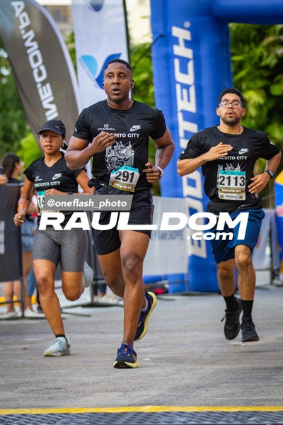 CircuitoCity5K-oneflashphoto-713.jpg