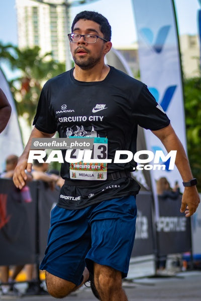 CircuitoCity5K-oneflashphoto-715.jpg