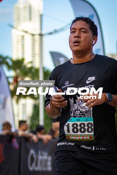 CircuitoCity5K-oneflashphoto-719.jpg