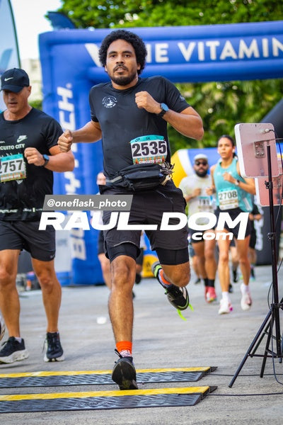 CircuitoCity5K-oneflashphoto-723.jpg
