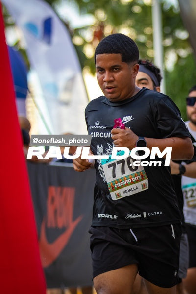 CircuitoCity5K-oneflashphoto-785.jpg