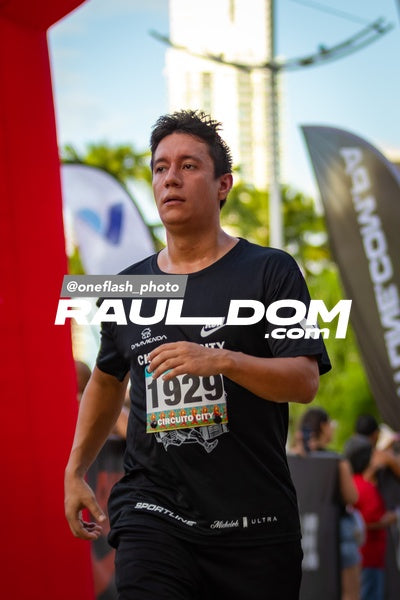 CircuitoCity5K-oneflashphoto-799.jpg