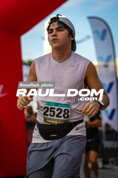 CircuitoCity5K-oneflashphoto-805.jpg