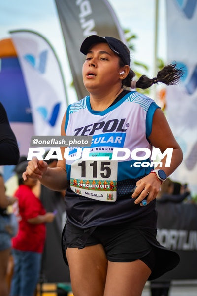 CircuitoCity5K-oneflashphoto-826.jpg