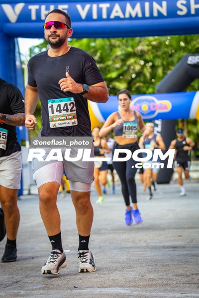 CircuitoCity5K-oneflashphoto-843.jpg