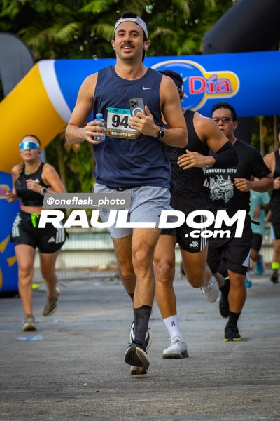 CircuitoCity5K-oneflashphoto-846.jpg