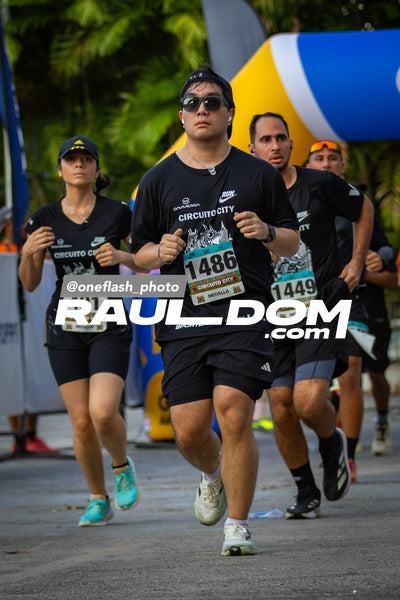 CircuitoCity5K-oneflashphoto-857.jpg