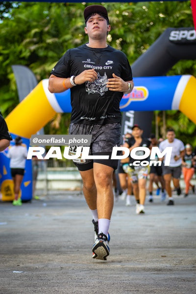 CircuitoCity5K-oneflashphoto-875.jpg