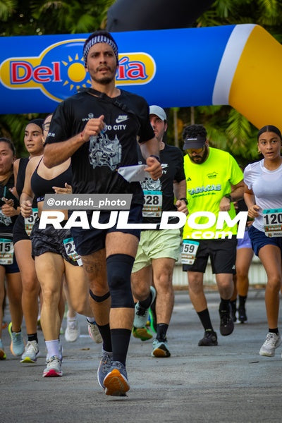 CircuitoCity5K-oneflashphoto-885.jpg