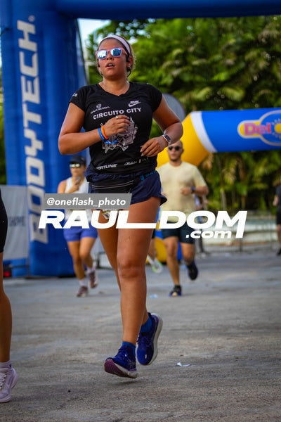 CircuitoCity5K-oneflashphoto-905.jpg