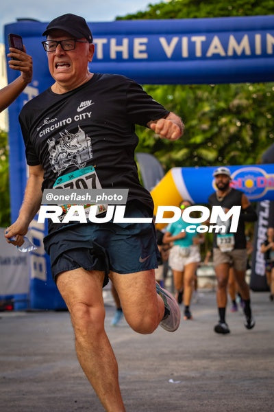 CircuitoCity5K-oneflashphoto-911.jpg