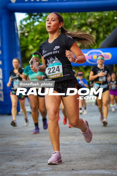 CircuitoCity5K-oneflashphoto-912.jpg
