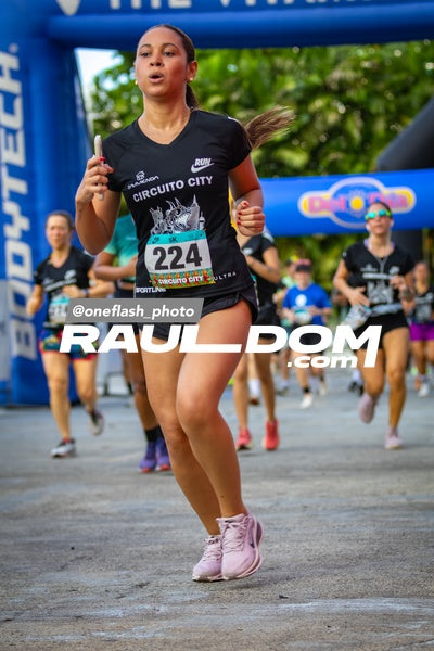 CircuitoCity5K-oneflashphoto-913.jpg