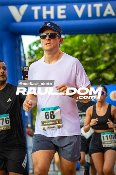 CircuitoCity5K-oneflashphoto-930.jpg
