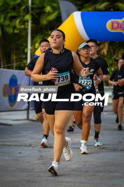 CircuitoCity5K-oneflashphoto-935.jpg