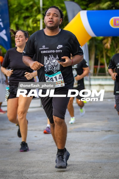 CircuitoCity5K-oneflashphoto-938.jpg
