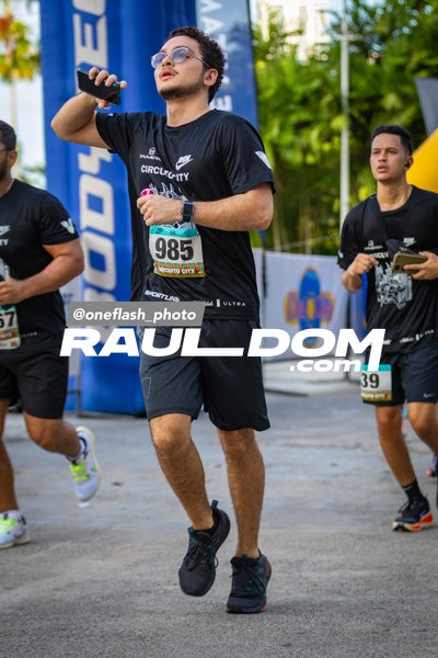 CircuitoCity5K-oneflashphoto-940.jpg