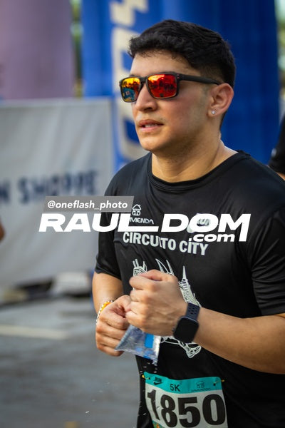 CircuitoCity5K-oneflashphoto-947.jpg