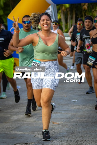 CircuitoCity5K-oneflashphoto-960.jpg