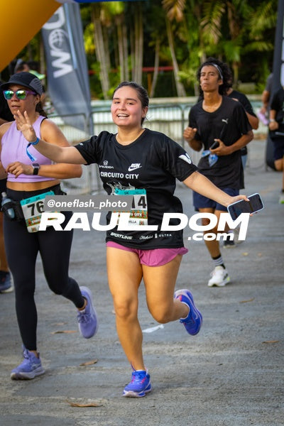 CircuitoCity5K-oneflashphoto-964.jpg